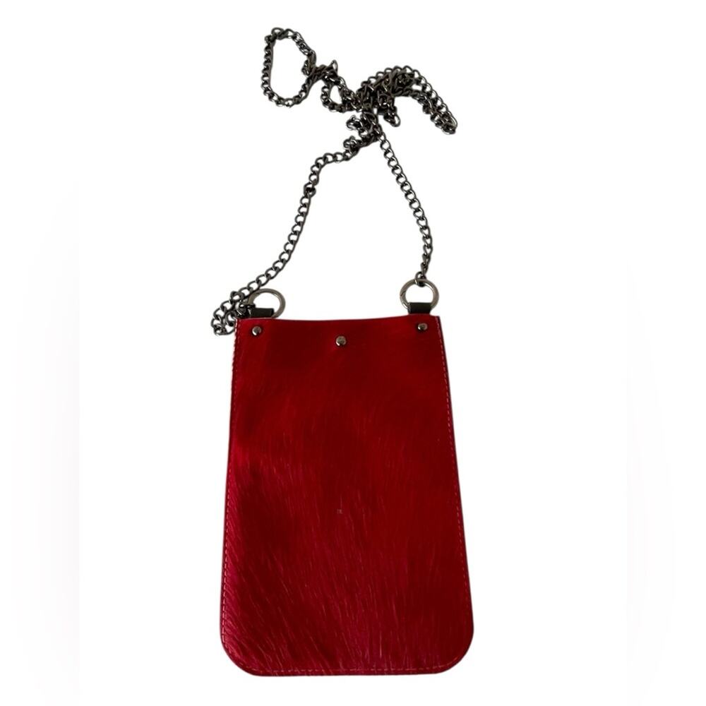 EvokeWomen red leather crossbody phone bag